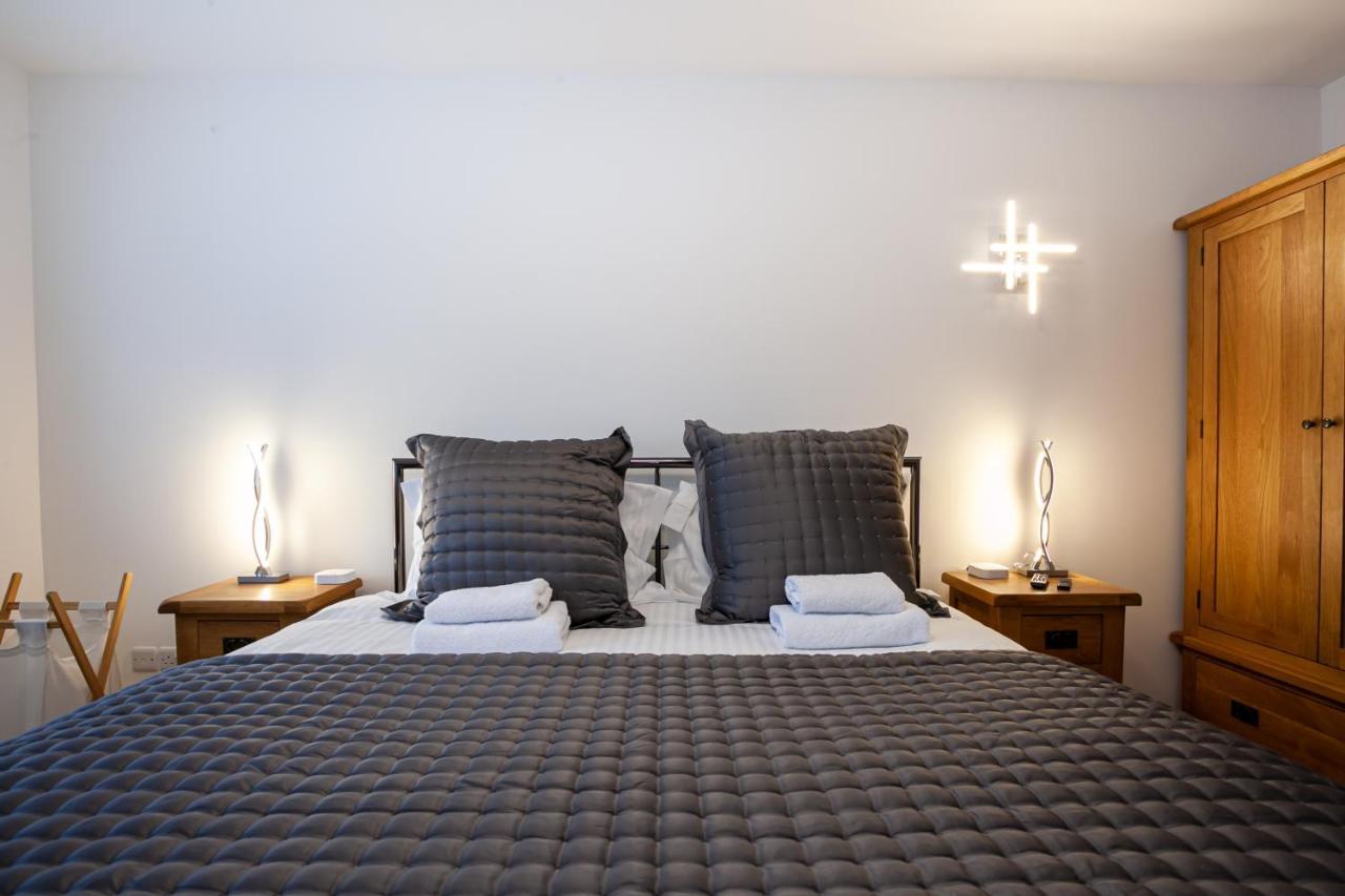 Keswick Ground Floor Apartment With Parking Екстериор снимка